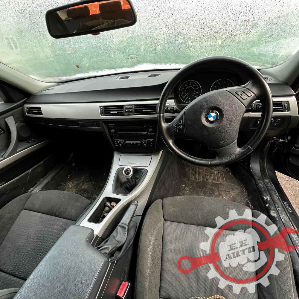 BMW 325 2005 G.