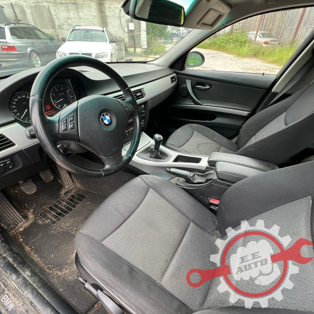 BMW 320i E90 2006 - atsarginės dalys 