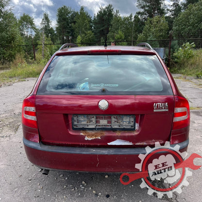 Škoda Octavia 2008 1.6 BSE (75 кВт) запасные