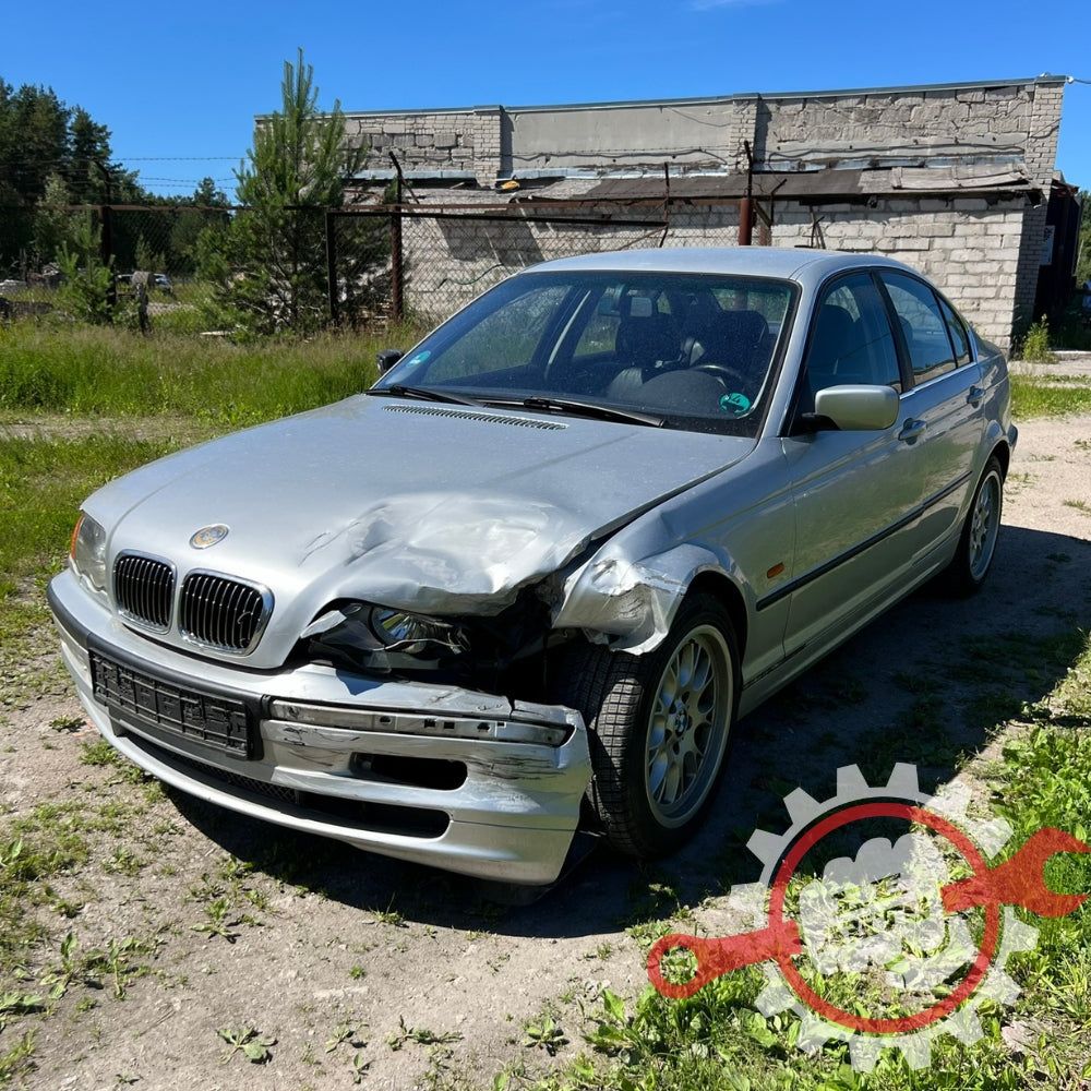 BMW 330i E46 2000 - atsarginės dalys 