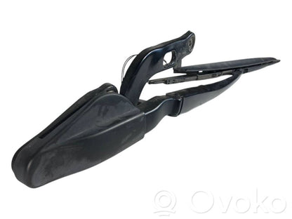 Priekšējā loga tīrītāja kājiņa