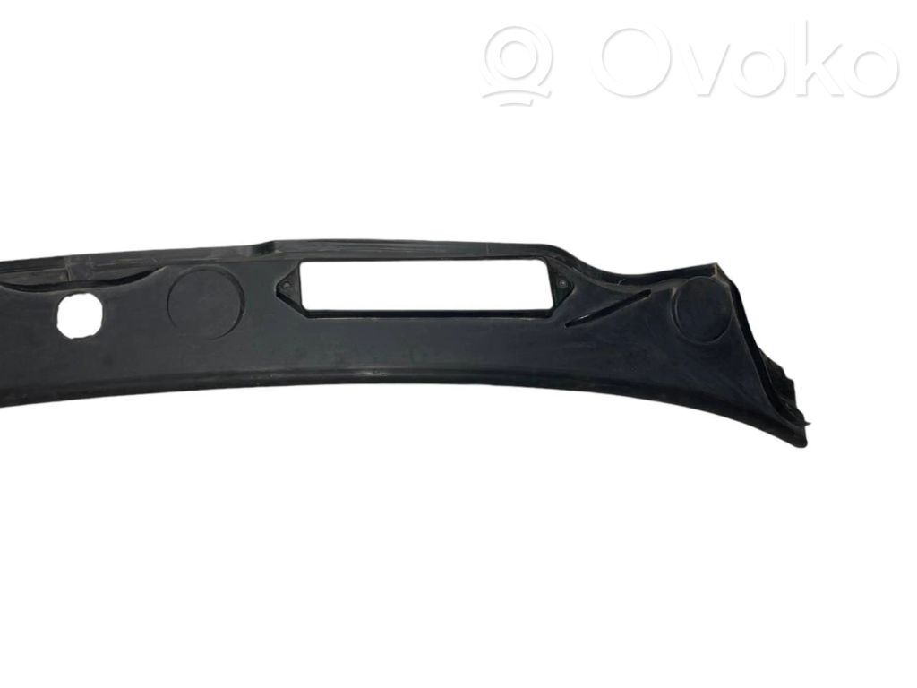 Stikla tīrītāja slotiņas