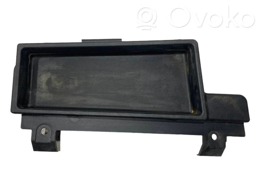 Другой тип декоративной отделки багажника