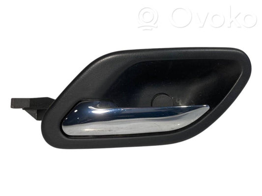 Internal opening handle