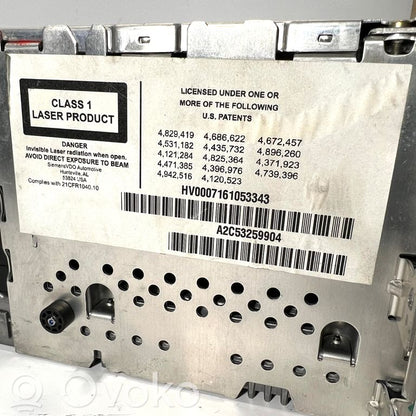 Radio / CD/DVD atskaņotājs / navigācija