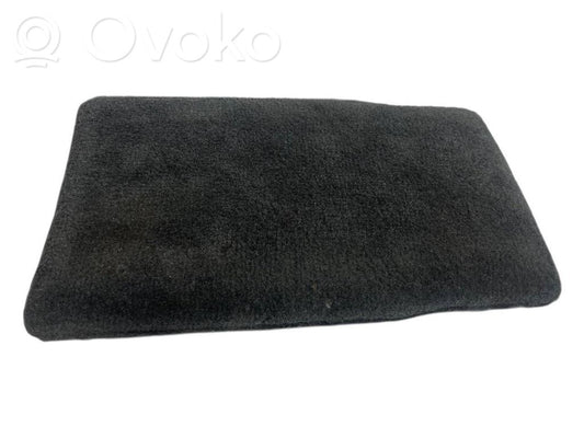 Cita veida bagāžnieka dekoratīvās apdares detaļa