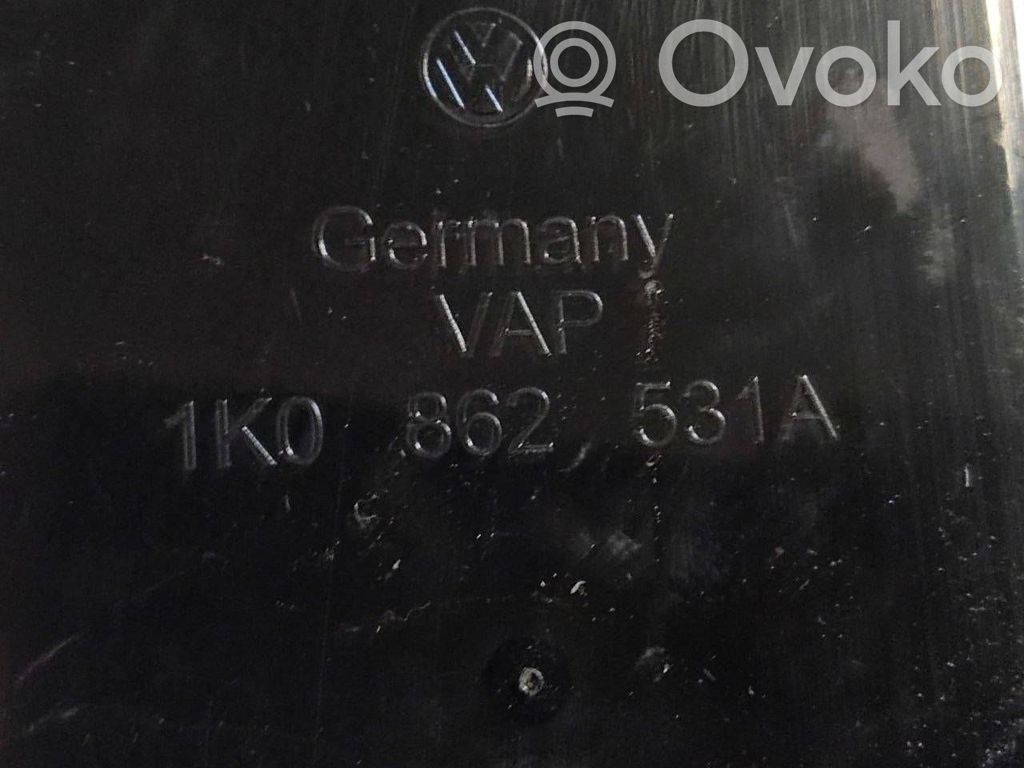 Mantu nodalījums centrālā konsole