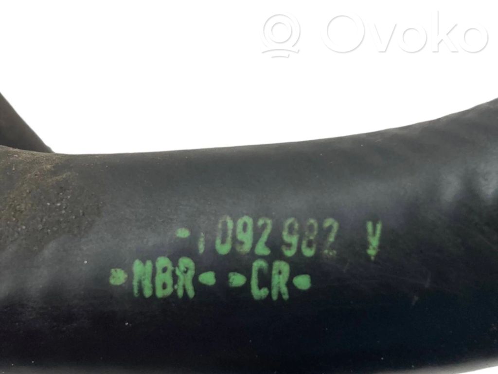 Stūres pastiprinātāja šķidruma tvertne