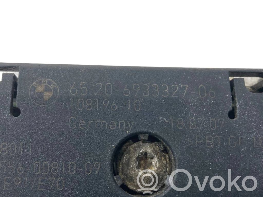 Antenna amplifier