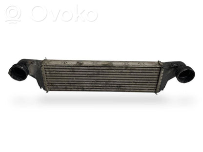 Starpdzesētāja radiators