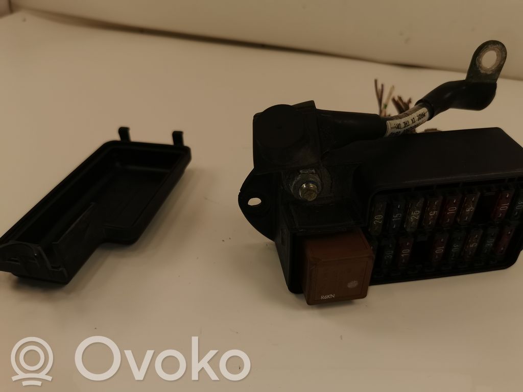Блок предохранителей