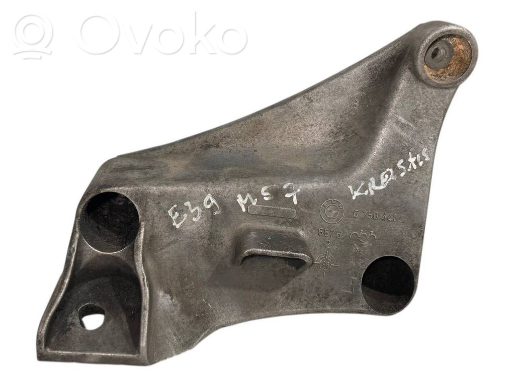 Dzinēja nostiprināšanas stiprinājums-kronšteins