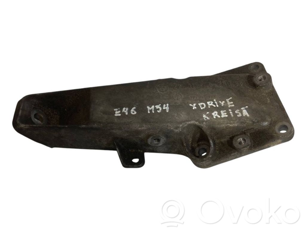 Dzinēja nostiprināšanas stiprinājums-kronšteins