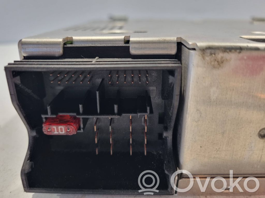 Радио / CD/DVD-плеер / навигация