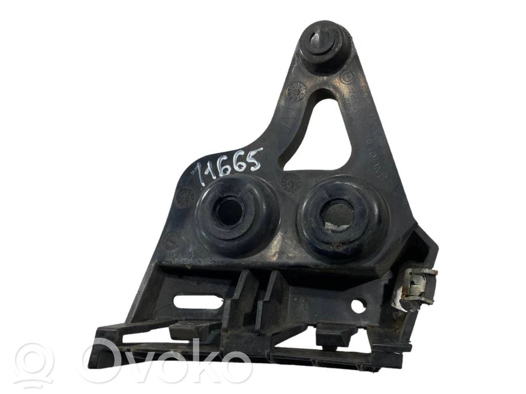 Aizmugurējā bufera montāžas kronšteins