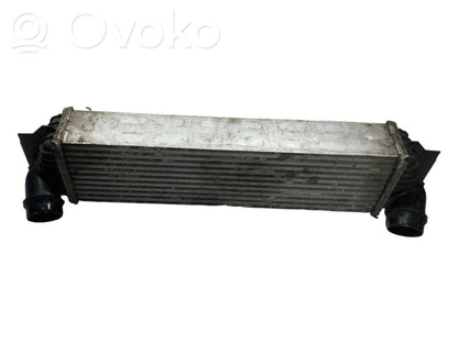 Starpdzesētāja radiators