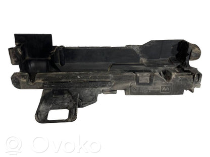 Radiatora (-u) turētājs / kronšteins