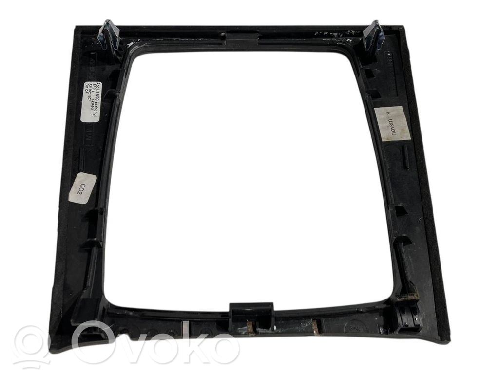 Salona dekoratīvās apdares komplekts