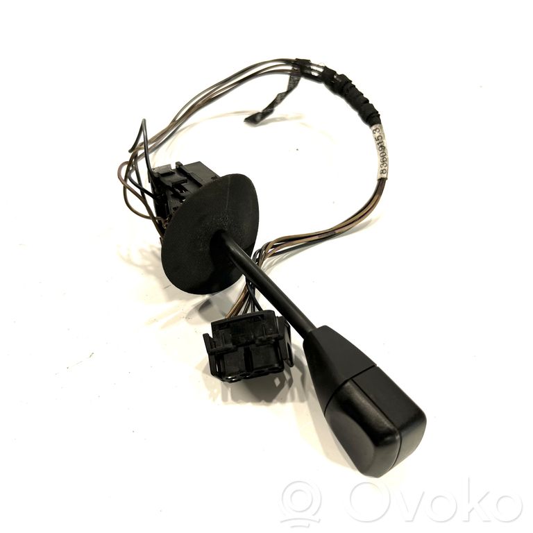 Stikla tīrītāju slēdzis