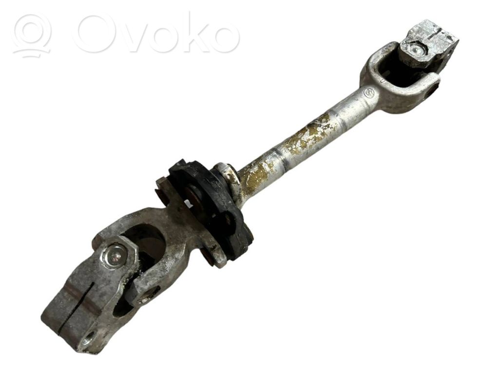 Stūresrata ass krustsavienojums