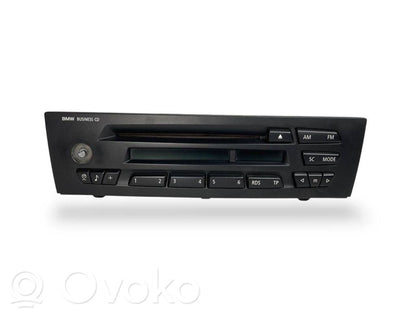 Radio / CD/DVD player / navigation