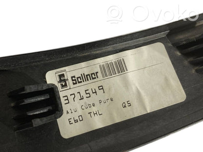 Salona dekoratīvās apdares komplekts