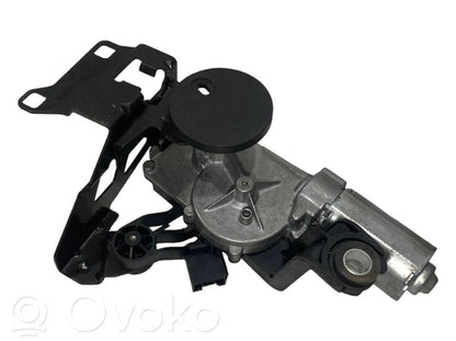 Aizmugurējā loga tīrītāja motoriņš