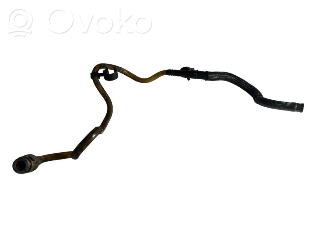 Degvielas maģistrālā caurule