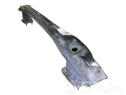Aizmugurē bampera balka