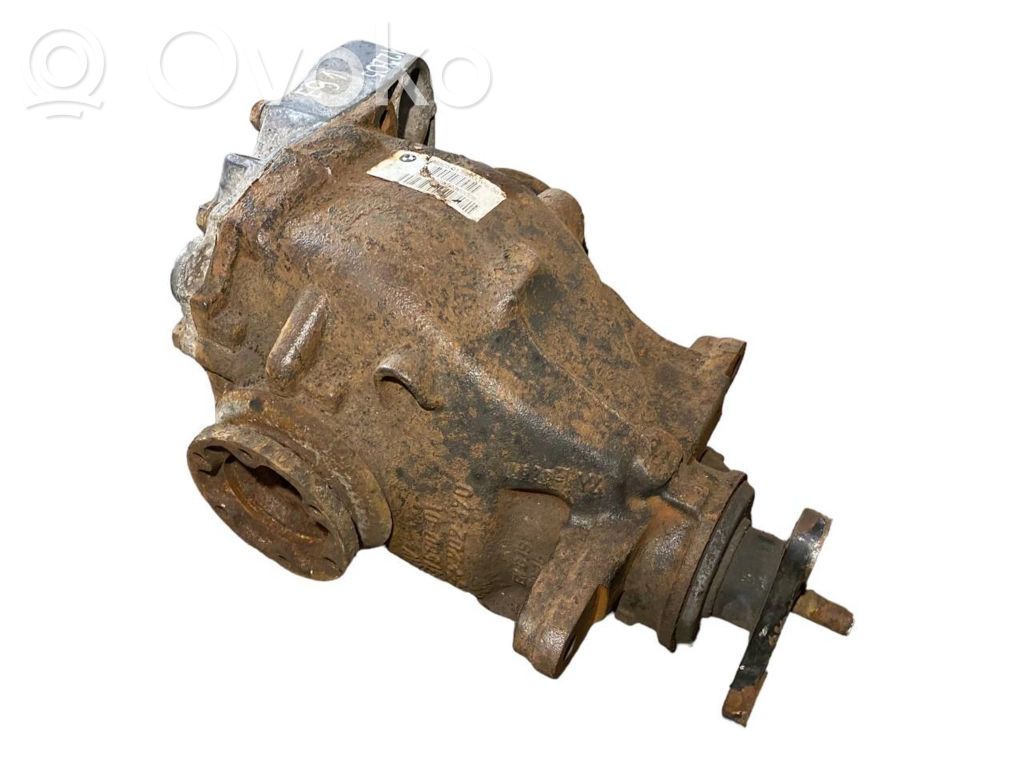 Aizmugurējais reduktors