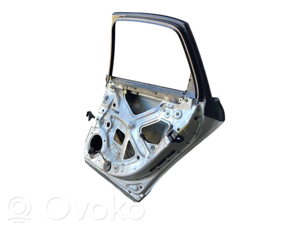 Aizmugurējās durvis