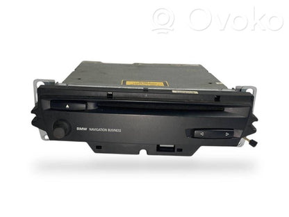 Radio / CD/DVD player / navigation