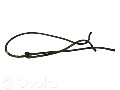 Lukturu mazgāšanas šķidruma trubiņa (-as)