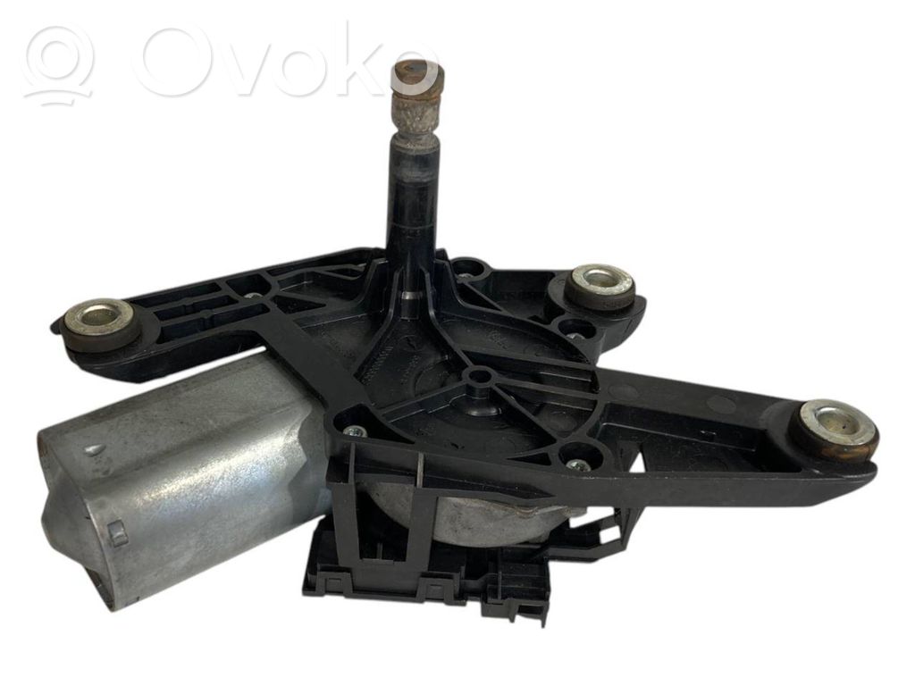 Мотор стеклоочистителя заднего стекла