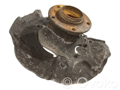 Priekšējā riteņa rumbas vārpstas šarnīrs (stupica, capfa)