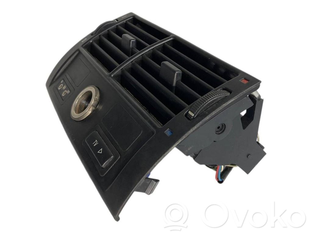 Aizmugurējā gaisa - ventilācijas reste