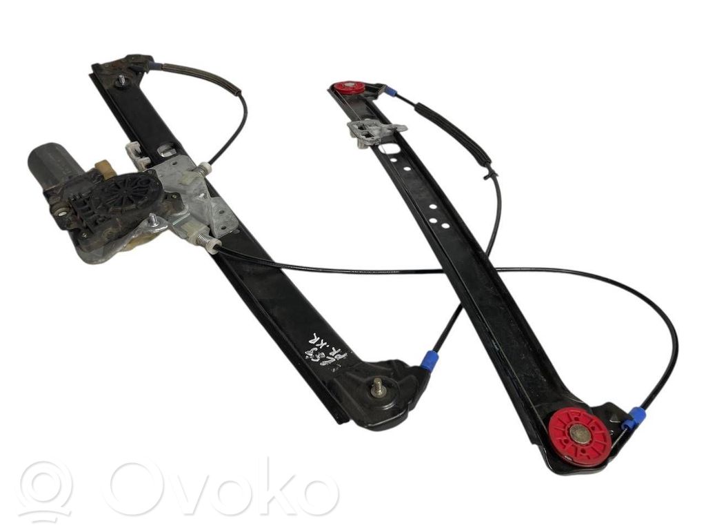 Priekšpusē elektriskā loga pacelšanas mehānisma komplekts