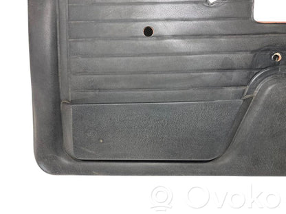 Priekšējo durvju apdare