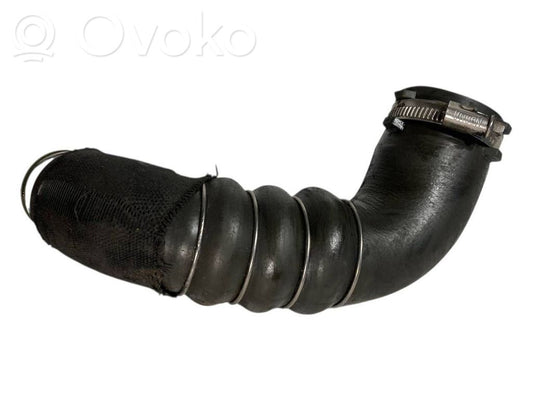 Interkūlera šļūtene (-es) / caurule (-es)