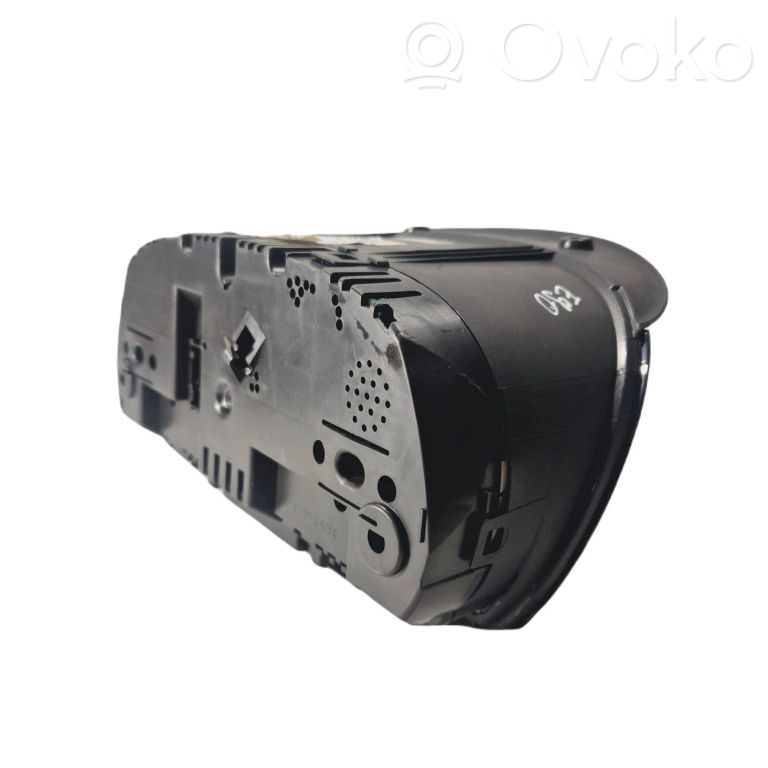 Spidometrs (instrumentu panelī)