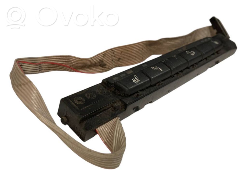 Sēdekļu apsildes slēdzis