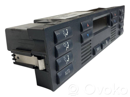 Gaisa kondicioniera / klimata kontroles / salona apsildes vadības bloks (salonā)