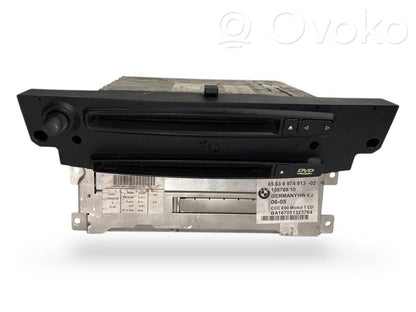 Radio / CD/DVD atskaņotājs / navigācija