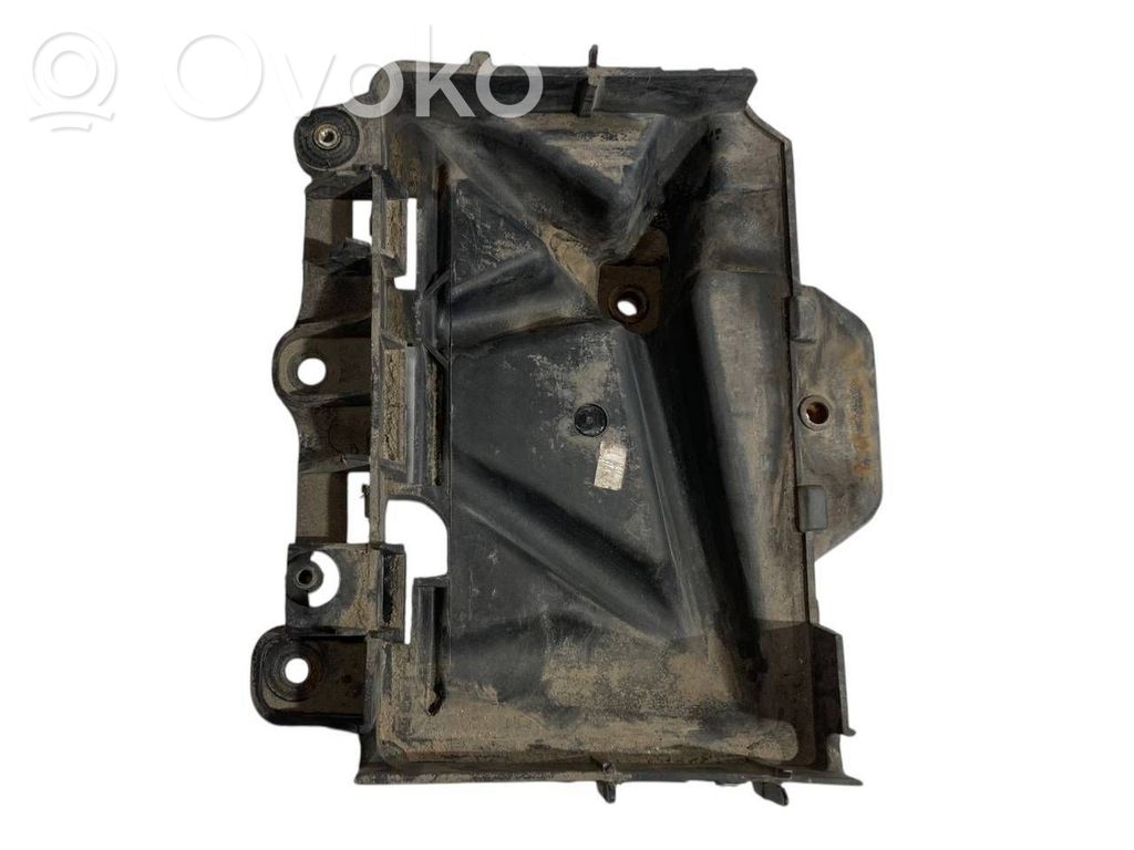 Battery mounting base