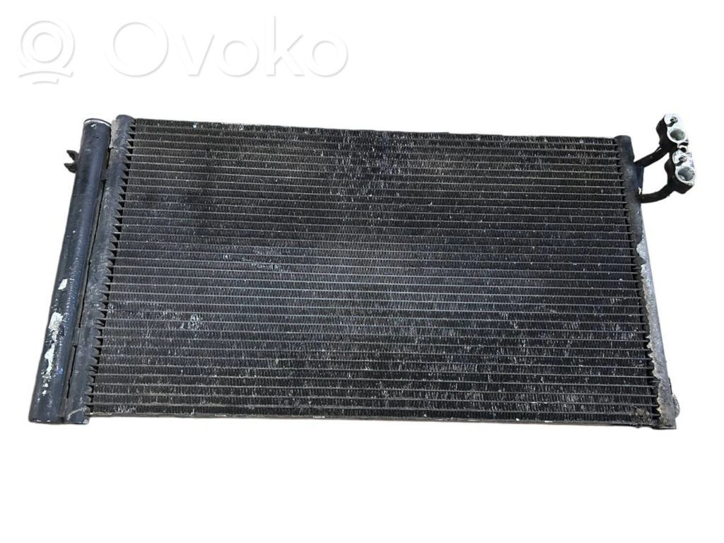 Gaisa kondicioniera dzeses radiators