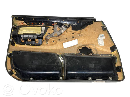 Priekšējo durvju apdare