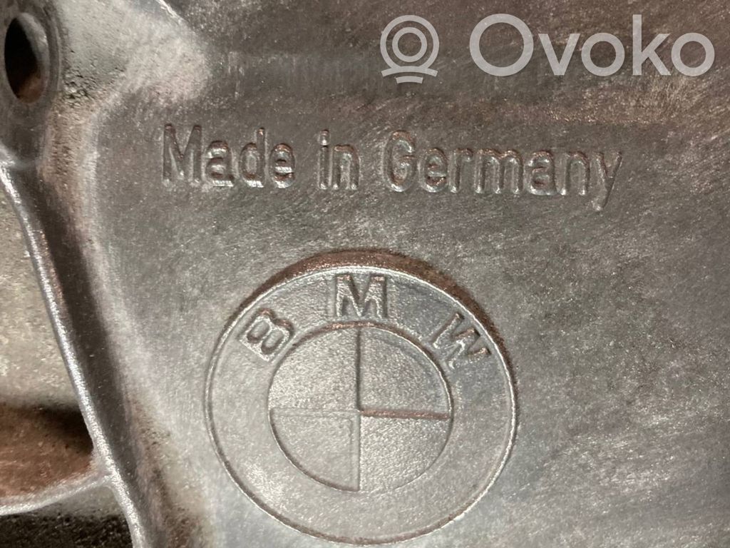 Mehāniska 6 ātrumu pārnesumkārba