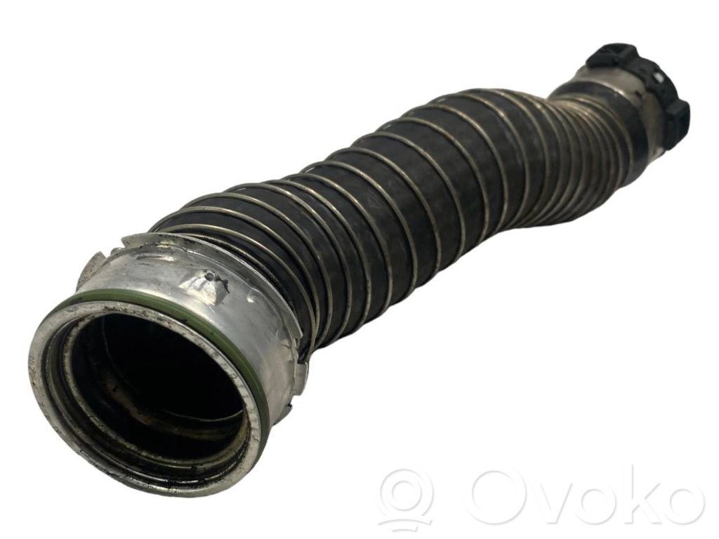 Шланг(и)/труба(ы) интеркулера