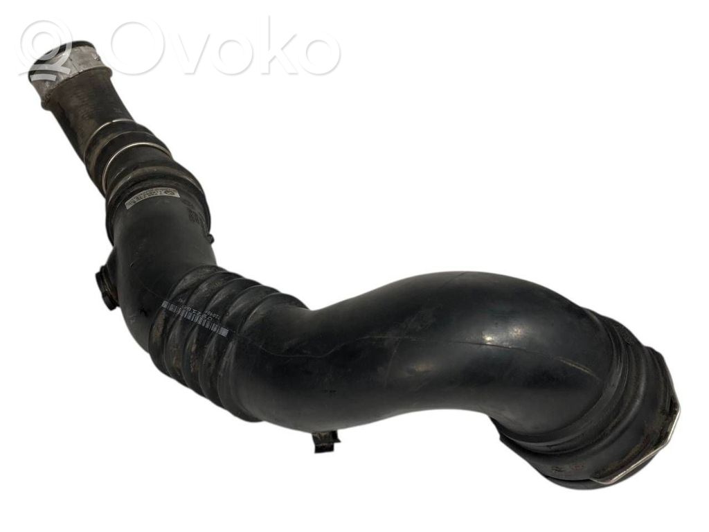 Interkūlera šļūtene (-es) / caurule (-es)