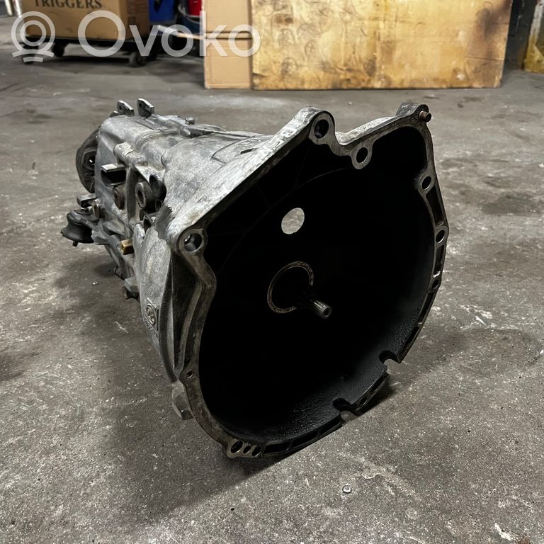 Mehāniska 5 ātrumu pārnesumkārba